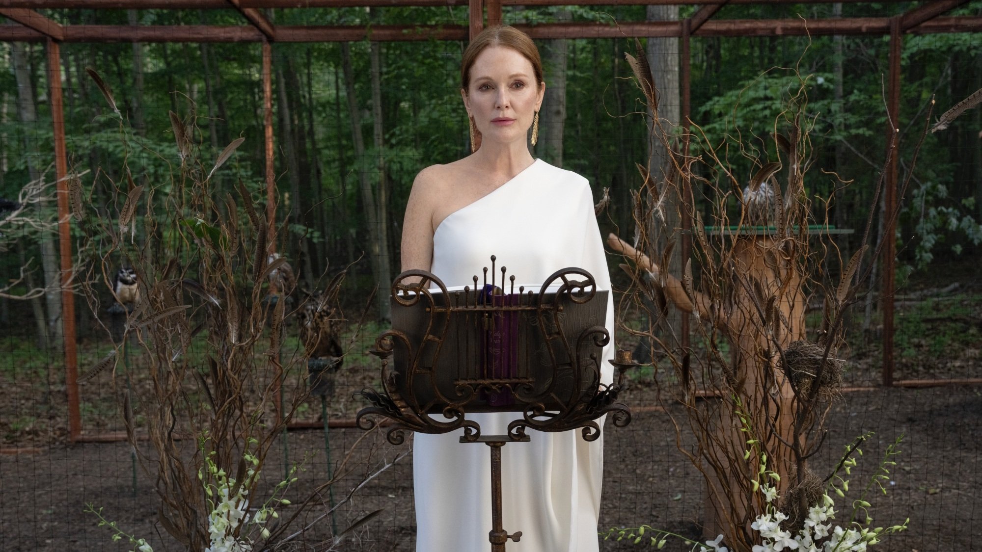 images-2 images-2 Julianne Moore in "Sirens." Sirens review: Julianne Moore, Meghann Fahy, and Milly Alcock serve up beachy thrills Sirens review: Julianne Moore, Meghann Fahy, and Milly Alcock serve up beachy thrills images 2