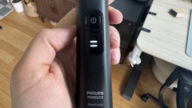 images-3 images-3 Philips Norelco OneBlade 360 Pro battery indicator my $59 philips norelco oneblade beats every fancy trimmer ive tried My $59 Philips Norelco OneBlade beats every fancy trimmer Ive tried images 3