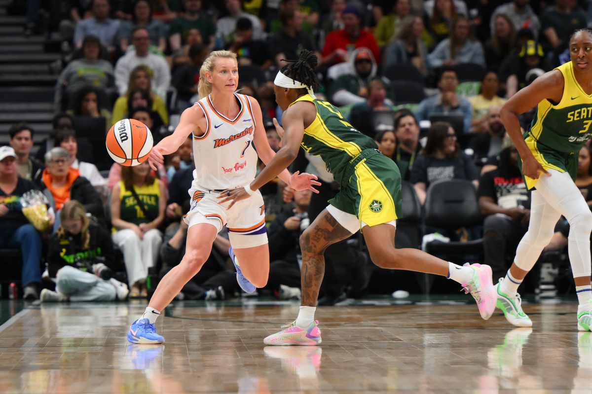 usa_today_26272565 usa_today_26272565 WNBA: Phoenix Mercury at Seattle Storm 4 standout WNBA rookies weren’t even drafted — but they’re still thriving usa today 26272565