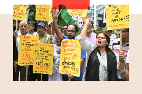 2ab03e50-5275-11f0-b4be-8f7caf53b80c 2ab03e50-5275-11f0-b4be-8f7caf53b80c Getty Images Supporters and members of the Indian National Congress Party protest against the Indian government over an Air India plane crash on 16 June 2025. Boeing's 787 Dreamliner was deemed the 'safest' of planes. The whistleblowers were always less sure 2ab03e50 5275 11f0 b4be 8f7caf53b80c