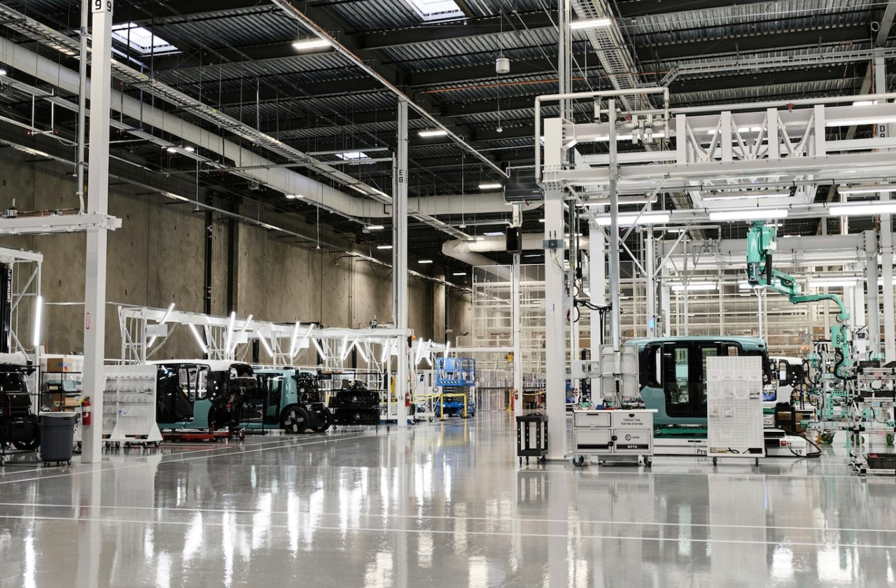 wp-header-logo-975-1280x840 wp-header-logo-975-1280x840 Amazon begins to ramp up its Zoox robotaxi factory as it gears up to challenge Waymo wp header logo 975 1280x840
