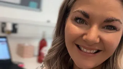 fb499520-5e55-11f0-8515-6bc8a9e55cf1 fb499520-5e55-11f0-8515-6bc8a9e55cf1 Siobhan Gorman A selfie of Siobhan Gorman who has long wavy blonde hair and is smiling. She is in an office. 'Don't tell me my baby wasn't meant to be' fb499520 5e55 11f0 8515 6bc8a9e55cf1