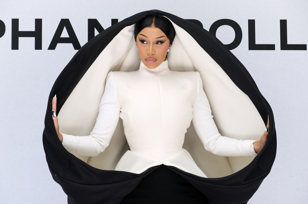 wp-header-logo-402 wp-header-logo-402 Cardi B Tells Gossips to ‘Get Off the Internet’ Amid Stefon Diggs Breakup Rumors: ‘Ignore the Bored’ wp header logo 402