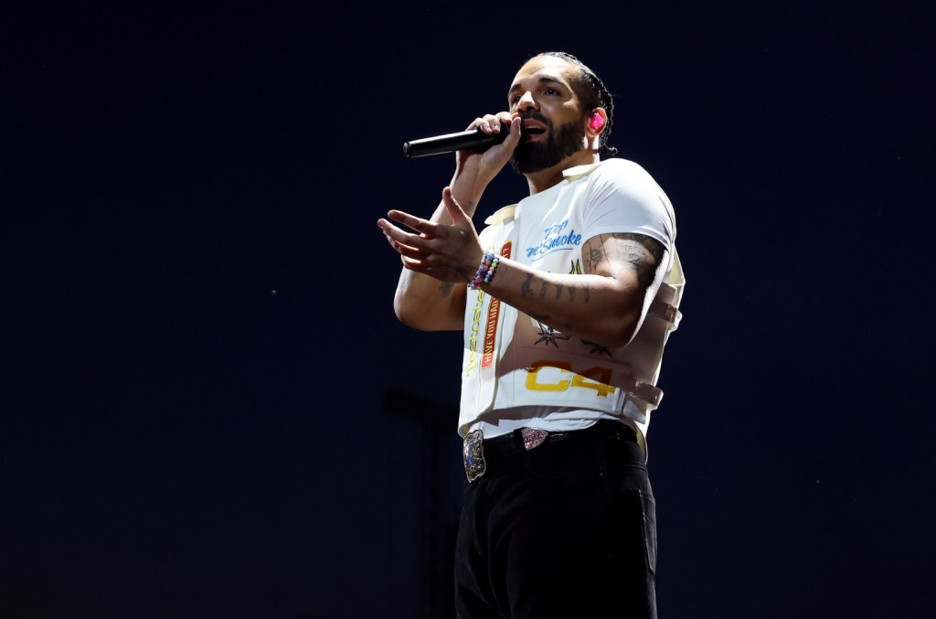 wp-header-logo-646 wp-header-logo-646 Drake’s 2025 Wireless Festival Setlist: Every Song From His London-Themed Night 2 wp header logo 646
